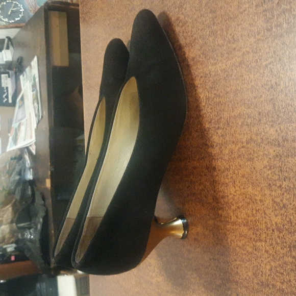 Paloma Size 8 1/2 AA - Picture 2 of 4